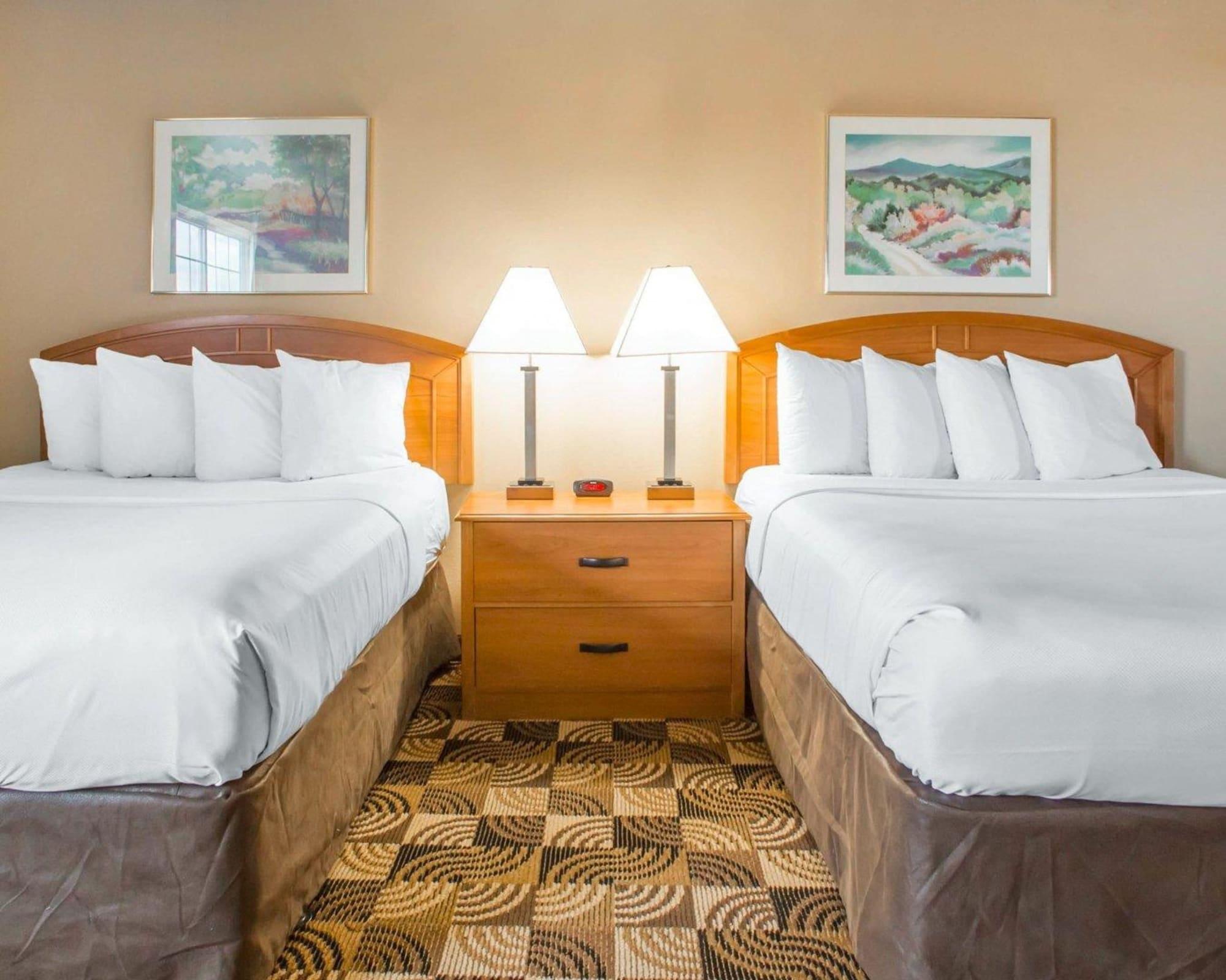 ฮอว์ทอร์น สวีท บาย วินด์แฮม โอ๊คครีก/มิลวอคีแอร์พอร์ต Hotel ภายนอก รูปภาพ